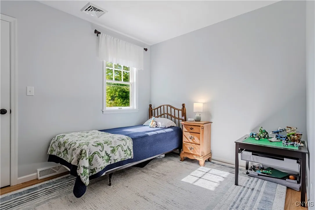 131 Coventry Place, Kirkland, New York 13323, Kirkland, New York 13323, 5 Bedrooms Bedrooms, 12 Rooms Rooms,3 BathroomsBathrooms,Residential,Closed,131 Coventry Place, Kirkland, New York 13323,0,S1632058