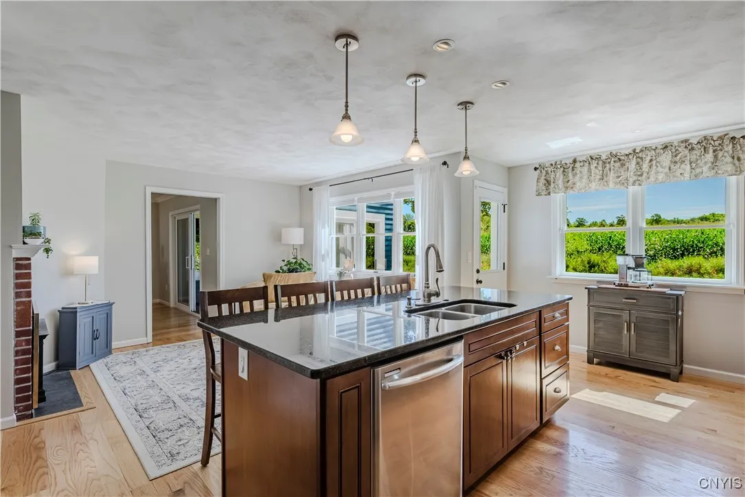 131 Coventry Place, Kirkland, New York 13323, Kirkland, New York 13323, 5 Bedrooms Bedrooms, 12 Rooms Rooms,3 BathroomsBathrooms,Residential,Closed,131 Coventry Place, Kirkland, New York 13323,0,S1632058