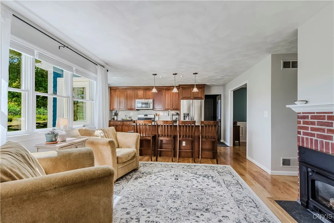 131 Coventry Place, Kirkland, New York 13323, Kirkland, New York 13323, 5 Bedrooms Bedrooms, 12 Rooms Rooms,3 BathroomsBathrooms,Residential,Closed,131 Coventry Place, Kirkland, New York 13323,0,S1632058