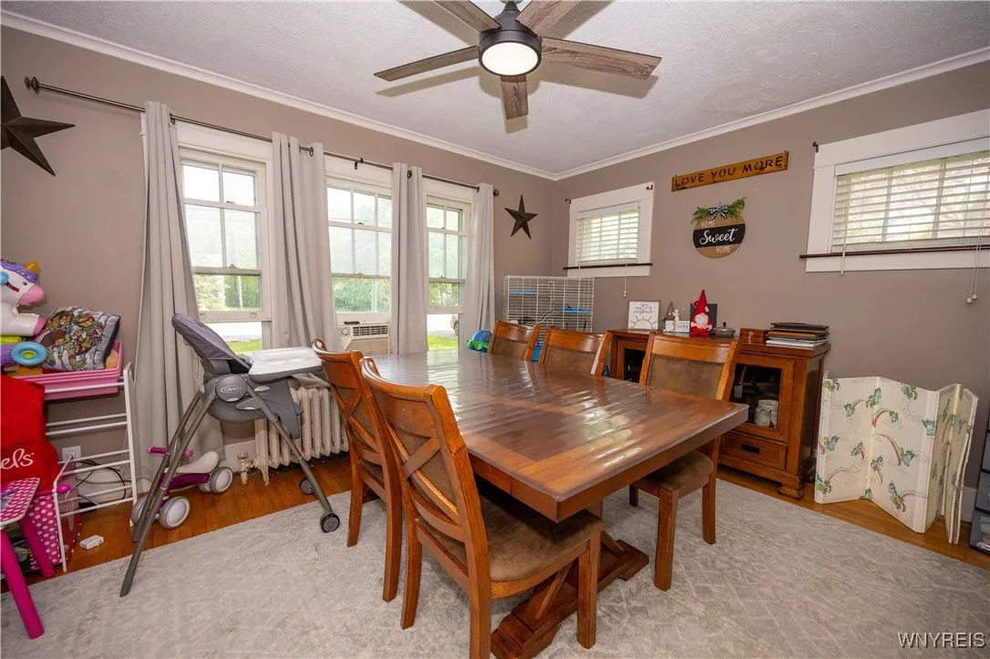 5557 Seneca Street, West Seneca, New York 14224, West Seneca, New York 14224, 5 Bedrooms Bedrooms, ,2 BathroomsBathrooms,Residential,For Sale,5557 Seneca Street, West Seneca, New York 14224,B1632293