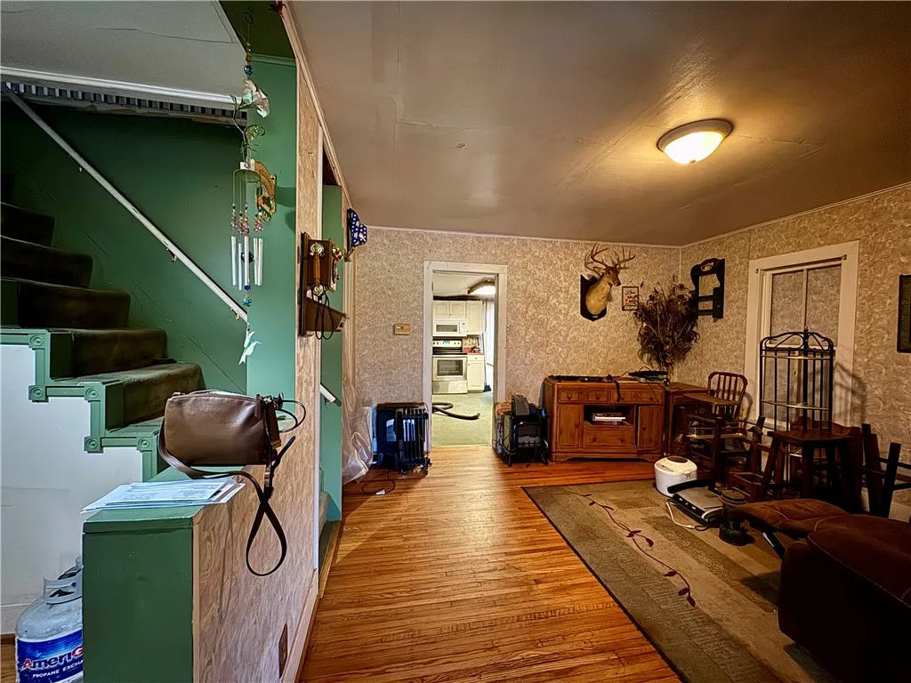 3377 Cory Hill Road, Marion, New York 14505, Marion, New York 14505, 4 Bedrooms Bedrooms, 9 Rooms Rooms,1 BathroomBathrooms,Residential,Closed,3377 Cory Hill Road, Marion, New York 14505,0,R1632358