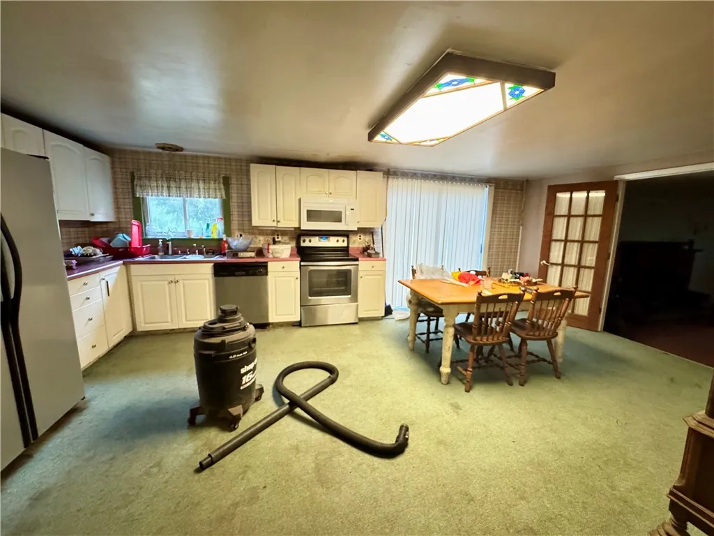 3377 Cory Hill Road, Marion, New York 14505, Marion, New York 14505, 4 Bedrooms Bedrooms, 9 Rooms Rooms,1 BathroomBathrooms,Residential,Closed,3377 Cory Hill Road, Marion, New York 14505,0,R1632358