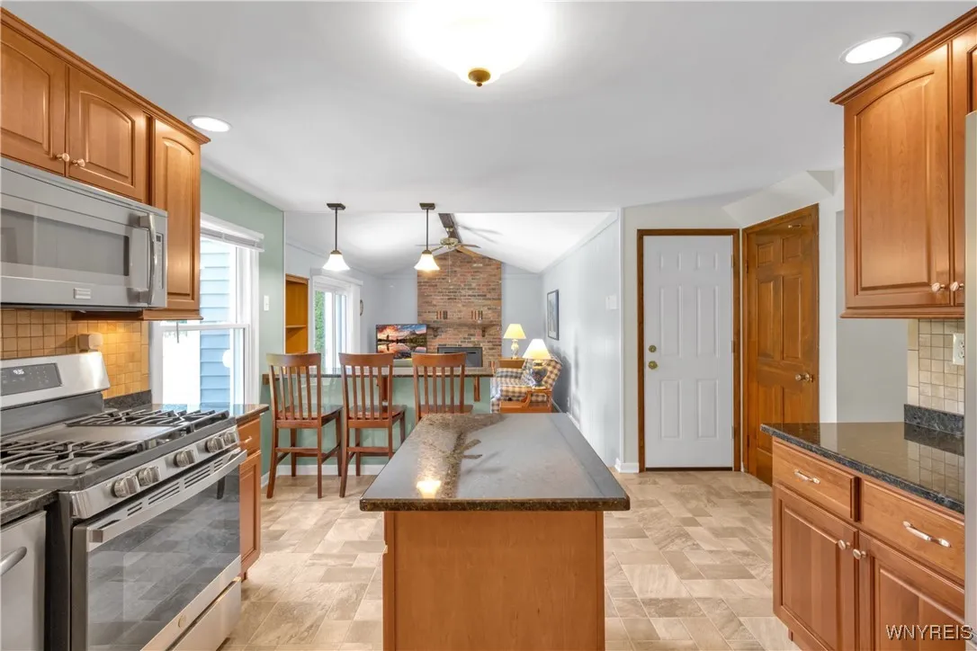 72 Candy Lane, Orchard Park, New York 14127, Orchard Park, New York 14127, 3 Bedrooms Bedrooms, 8 Rooms Rooms,1 BathroomBathrooms,Residential,Closed,72 Candy Lane, Orchard Park, New York 14127,0,B1632078