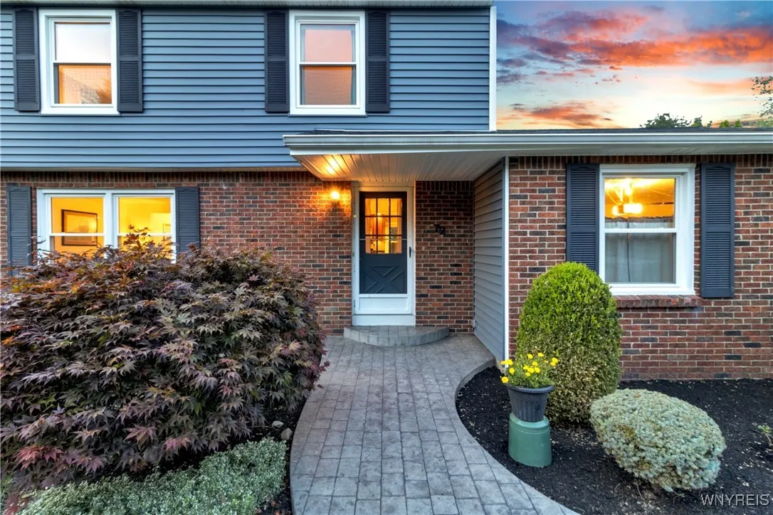 72 Candy Lane, Orchard Park, New York 14127, Orchard Park, New York 14127, 3 Bedrooms Bedrooms, 8 Rooms Rooms,1 BathroomBathrooms,Residential,Closed,72 Candy Lane, Orchard Park, New York 14127,0,B1632078