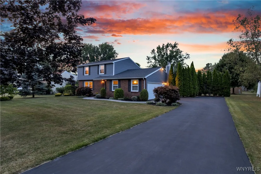 72 Candy Lane, Orchard Park, New York 14127, Orchard Park, New York 14127, 3 Bedrooms Bedrooms, 8 Rooms Rooms,1 BathroomBathrooms,Residential,Closed,72 Candy Lane, Orchard Park, New York 14127,0,B1632078