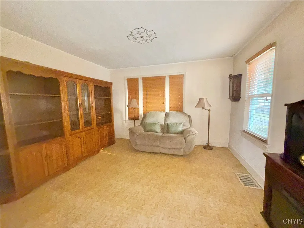 4 Essex Street, Rome, New York 13440, Rome, New York 13440, 3 Bedrooms Bedrooms, 9 Rooms Rooms,1 BathroomBathrooms,Residential,Closed,4 Essex Street, Rome, New York 13440,0,S1632043