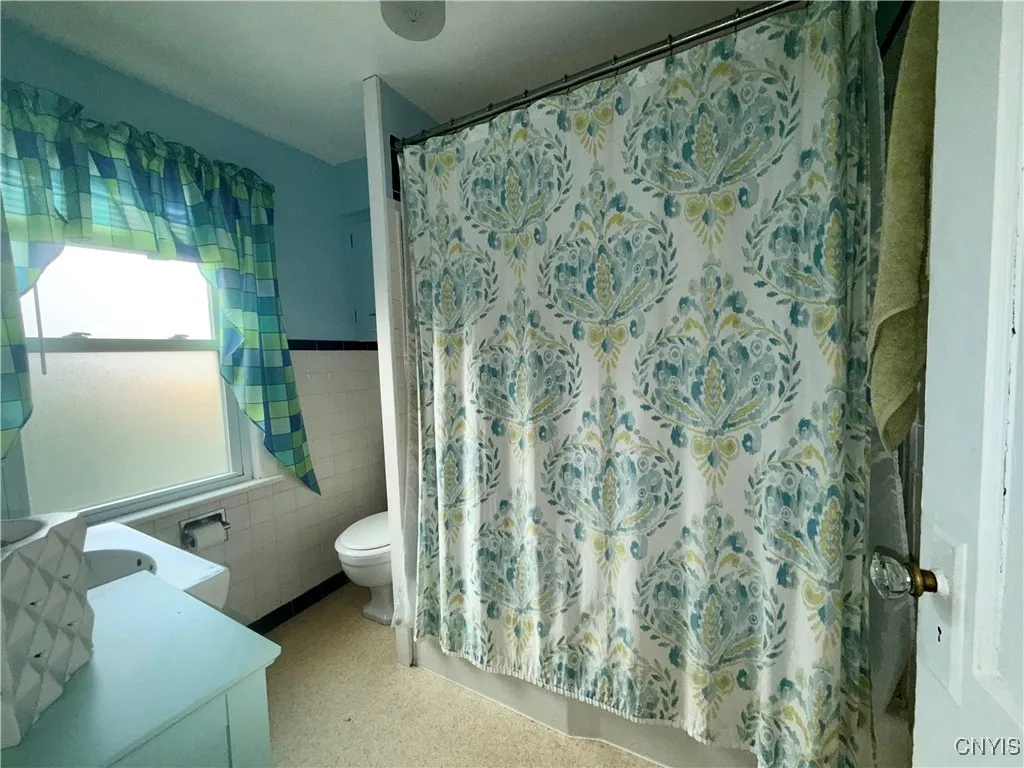 4 Essex Street, Rome, New York 13440, Rome, New York 13440, 3 Bedrooms Bedrooms, 9 Rooms Rooms,1 BathroomBathrooms,Residential,Closed,4 Essex Street, Rome, New York 13440,0,S1632043