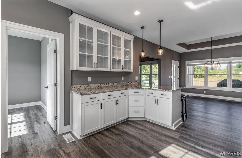Breakfast bar and kitchen storage