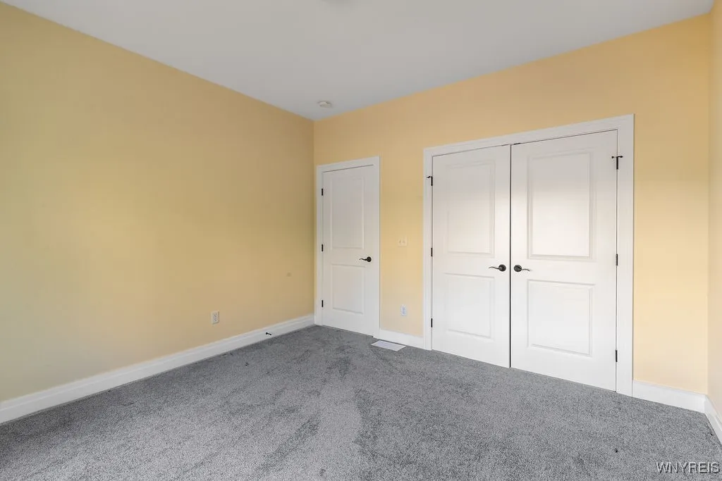 Lockport Town, New York 14094, 3 Bedrooms Bedrooms, 8 Rooms Rooms,2 BathroomsBathrooms,Residential,Closed,0,B1632289