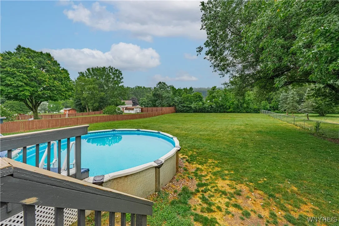 5466 Niagara Street Extension, Lockport Town, New, Lockport Town, New York 14094, 3 Bedrooms Bedrooms, 8 Rooms Rooms,1 BathroomBathrooms,Residential,Closed,5466 Niagara Street Extension, Lockport Town, New ,0,B1631752