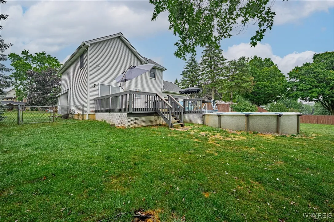 5466 Niagara Street Extension, Lockport Town, New, Lockport Town, New York 14094, 3 Bedrooms Bedrooms, 8 Rooms Rooms,1 BathroomBathrooms,Residential,Closed,5466 Niagara Street Extension, Lockport Town, New ,0,B1631752