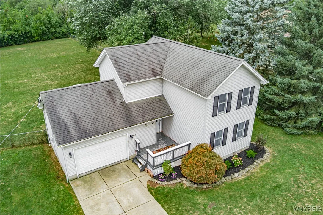 5466 Niagara Street Extension, Lockport Town, New, Lockport Town, New York 14094, 3 Bedrooms Bedrooms, 8 Rooms Rooms,1 BathroomBathrooms,Residential,Closed,5466 Niagara Street Extension, Lockport Town, New ,0,B1631752