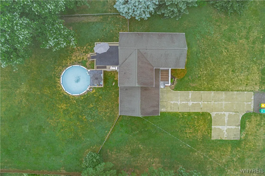 5466 Niagara Street Extension, Lockport Town, New, Lockport Town, New York 14094, 3 Bedrooms Bedrooms, 8 Rooms Rooms,1 BathroomBathrooms,Residential,Closed,5466 Niagara Street Extension, Lockport Town, New ,0,B1631752