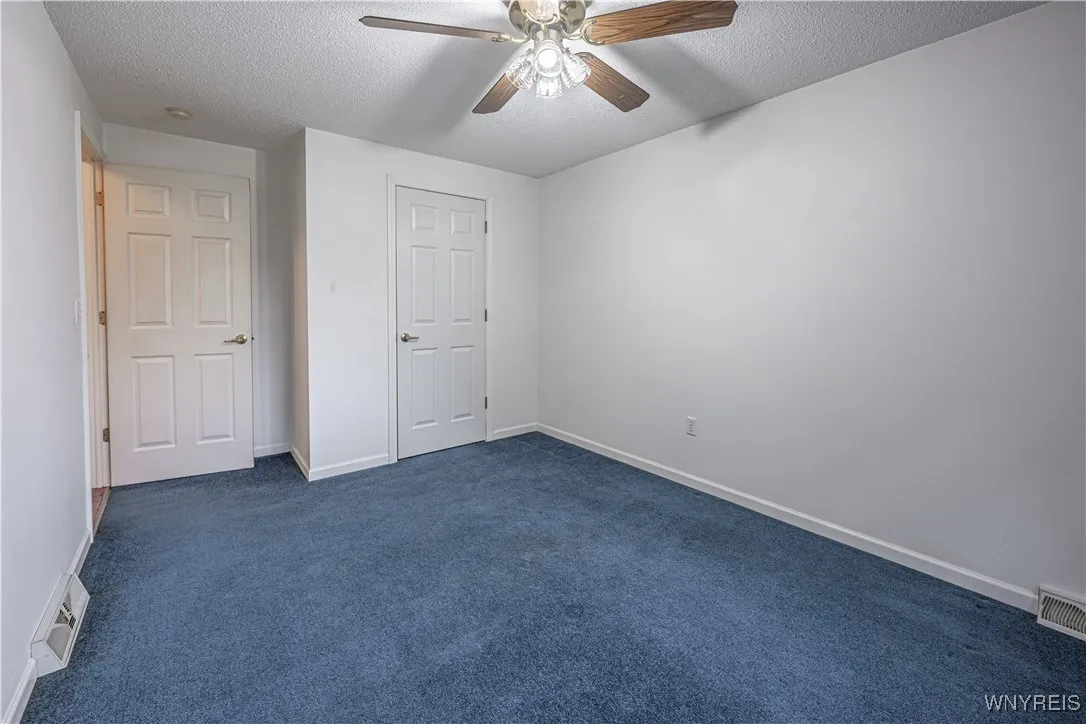 5466 Niagara Street Extension, Lockport Town, New, Lockport Town, New York 14094, 3 Bedrooms Bedrooms, 8 Rooms Rooms,1 BathroomBathrooms,Residential,Closed,5466 Niagara Street Extension, Lockport Town, New ,0,B1631752