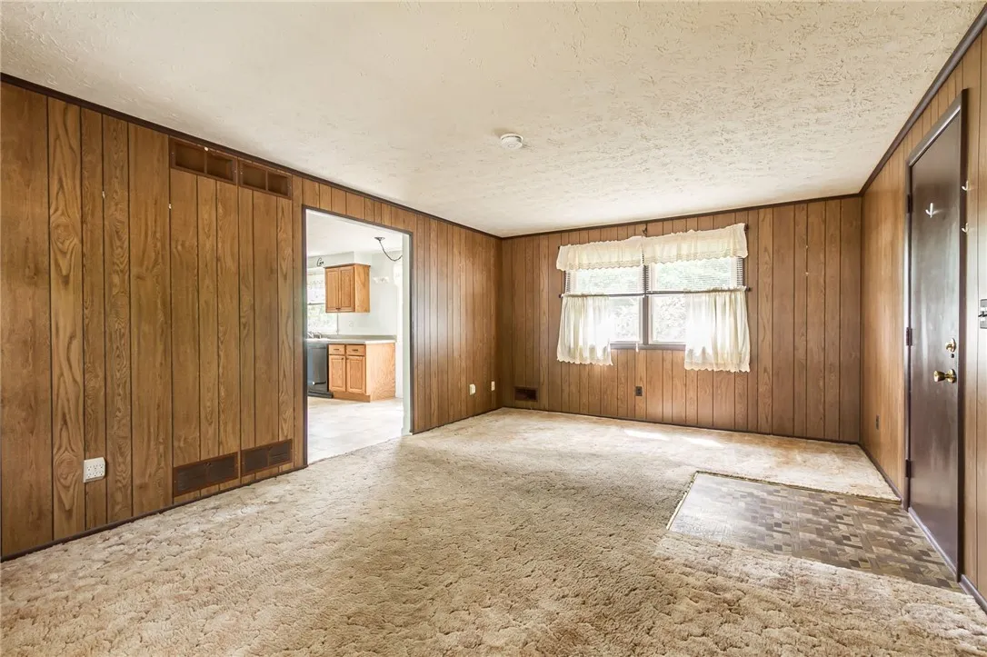 159 Charit Way, Greece, New York 14626, Greece, New York 14626, 3 Bedrooms Bedrooms, 7 Rooms Rooms,1 BathroomBathrooms,Residential,Closed,159 Charit Way, Greece, New York 14626,0,R1632292