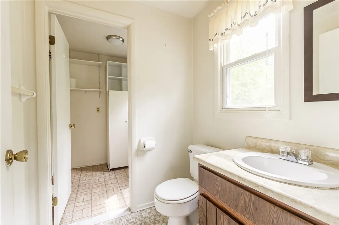 159 Charit Way, Greece, New York 14626, Greece, New York 14626, 3 Bedrooms Bedrooms, 7 Rooms Rooms,1 BathroomBathrooms,Residential,Closed,159 Charit Way, Greece, New York 14626,0,R1632292