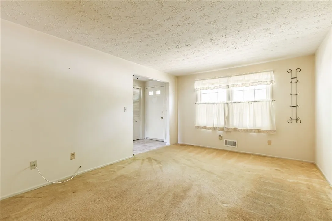 159 Charit Way, Greece, New York 14626, Greece, New York 14626, 3 Bedrooms Bedrooms, 7 Rooms Rooms,1 BathroomBathrooms,Residential,Closed,159 Charit Way, Greece, New York 14626,0,R1632292