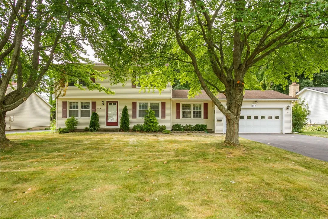 159 Charit Way, Greece, New York 14626, Greece, New York 14626, 3 Bedrooms Bedrooms, 7 Rooms Rooms,1 BathroomBathrooms,Residential,Closed,159 Charit Way, Greece, New York 14626,0,R1632292