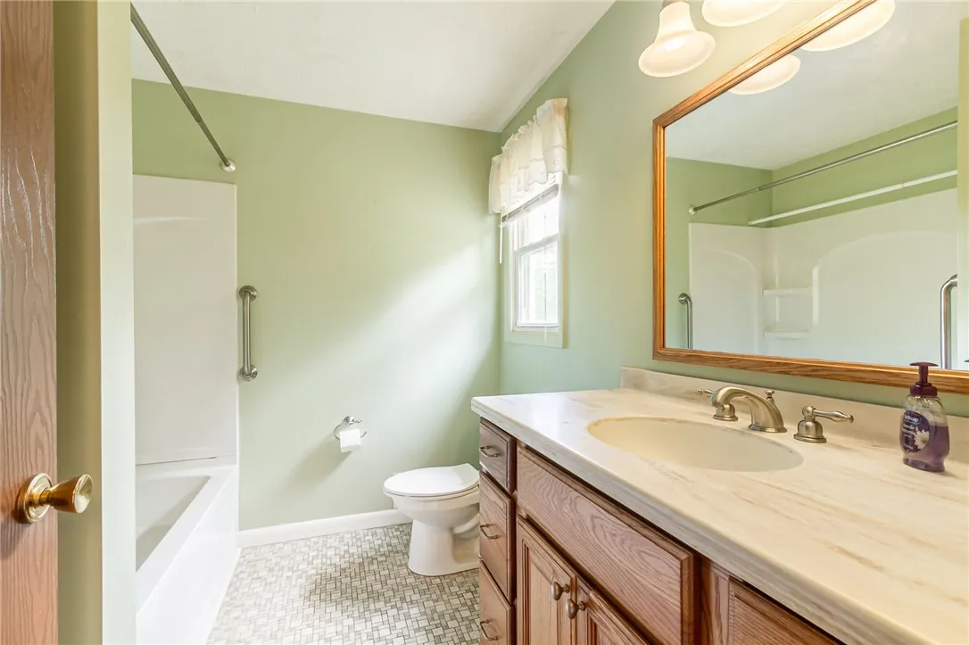 159 Charit Way, Greece, New York 14626, Greece, New York 14626, 3 Bedrooms Bedrooms, 7 Rooms Rooms,1 BathroomBathrooms,Residential,Closed,159 Charit Way, Greece, New York 14626,0,R1632292