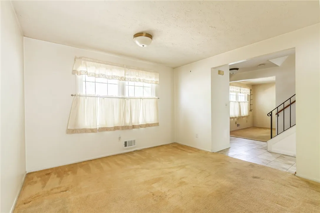 159 Charit Way, Greece, New York 14626, Greece, New York 14626, 3 Bedrooms Bedrooms, 7 Rooms Rooms,1 BathroomBathrooms,Residential,Closed,159 Charit Way, Greece, New York 14626,0,R1632292