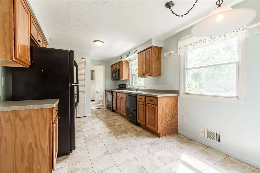 159 Charit Way, Greece, New York 14626, Greece, New York 14626, 3 Bedrooms Bedrooms, 7 Rooms Rooms,1 BathroomBathrooms,Residential,Closed,159 Charit Way, Greece, New York 14626,0,R1632292