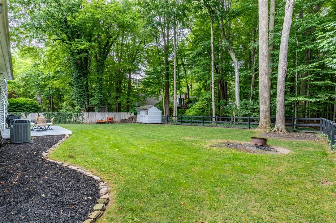 725 Gasberry Lane, Webster, New York 14580, Webster, New York 14580, 4 Bedrooms Bedrooms, 9 Rooms Rooms,1 BathroomBathrooms,Residential,Closed,725 Gasberry Lane, Webster, New York 14580,0,R1632206