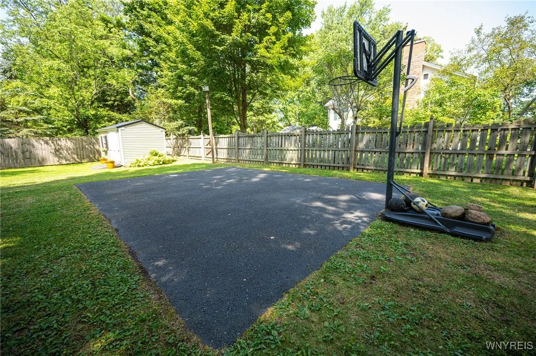 4344 Freeman Road, Orchard Park, New York 14127, Orchard Park, New York 14127, 5 Bedrooms Bedrooms, 12 Rooms Rooms,2 BathroomsBathrooms,Residential,Closed,4344 Freeman Road, Orchard Park, New York 14127,0,B1631349