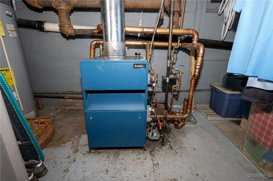 4344 Freeman Road, Orchard Park, New York 14127, Orchard Park, New York 14127, 5 Bedrooms Bedrooms, 12 Rooms Rooms,2 BathroomsBathrooms,Residential,Closed,4344 Freeman Road, Orchard Park, New York 14127,0,B1631349