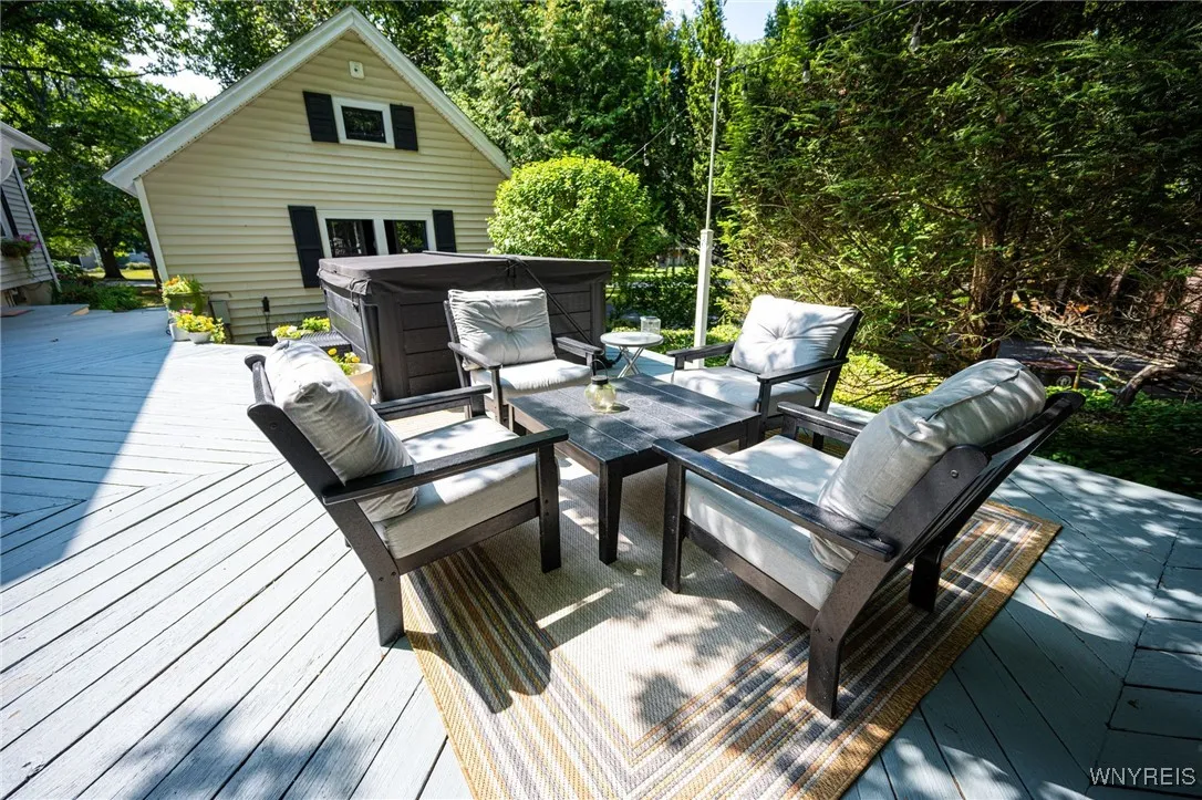 4344 Freeman Road, Orchard Park, New York 14127, Orchard Park, New York 14127, 5 Bedrooms Bedrooms, 12 Rooms Rooms,2 BathroomsBathrooms,Residential,Closed,4344 Freeman Road, Orchard Park, New York 14127,0,B1631349