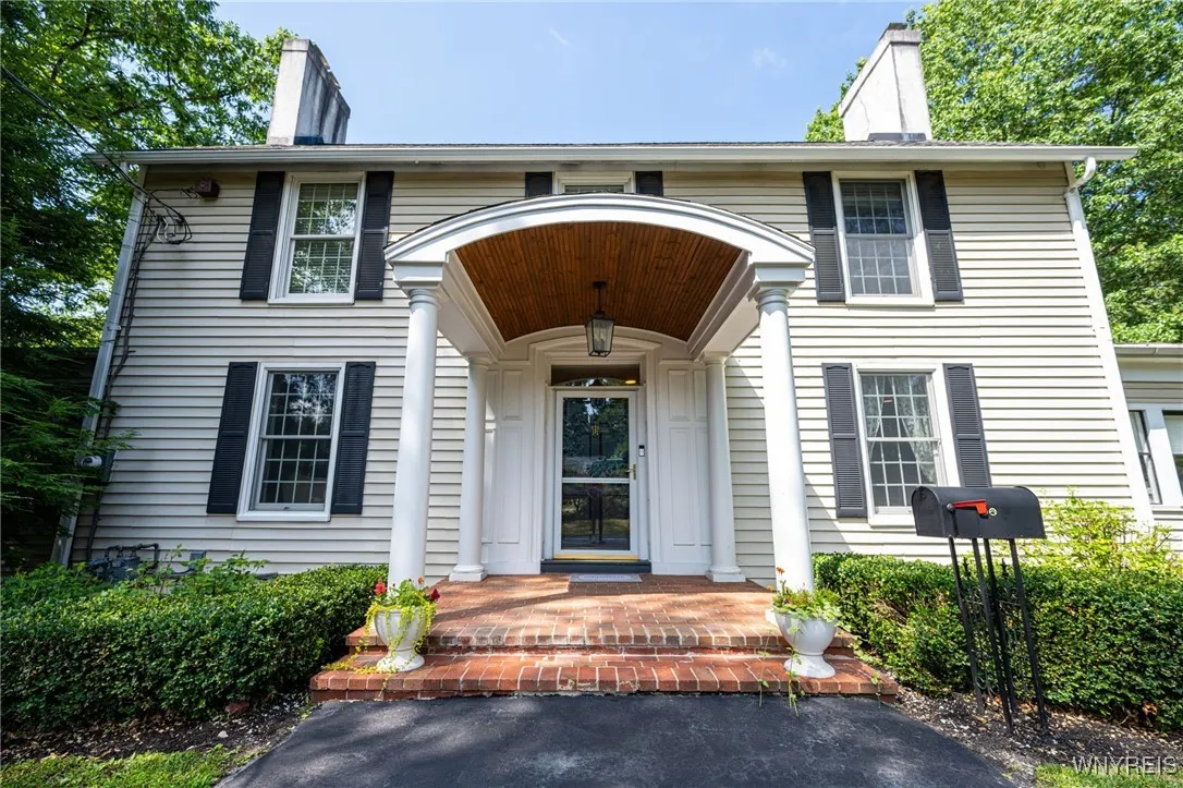 4344 Freeman Road, Orchard Park, New York 14127, Orchard Park, New York 14127, 5 Bedrooms Bedrooms, 12 Rooms Rooms,2 BathroomsBathrooms,Residential,Closed,4344 Freeman Road, Orchard Park, New York 14127,0,B1631349