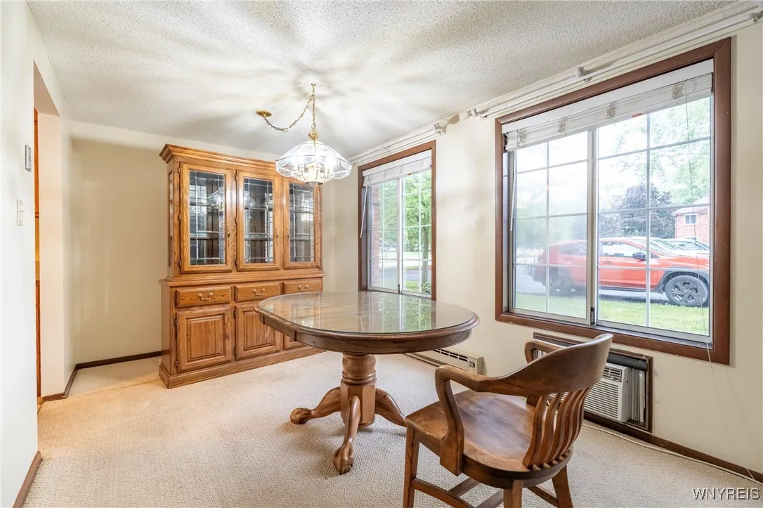68 Wellington Court, Amherst, New York 14221, Amherst, New York 14221, 2 Bedrooms Bedrooms, 6 Rooms Rooms,1 BathroomBathrooms,Residential,For Sale,68 Wellington Court, Amherst, New York 14221,0,B1632302