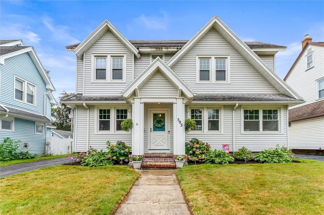 593 Laurelton Road, Irondequoit, New York 14609, Irondequoit, New York 14609, 3 Bedrooms Bedrooms, 8 Rooms Rooms,1 BathroomBathrooms,Residential,Closed,593 Laurelton Road, Irondequoit, New York 14609,0,R1632445