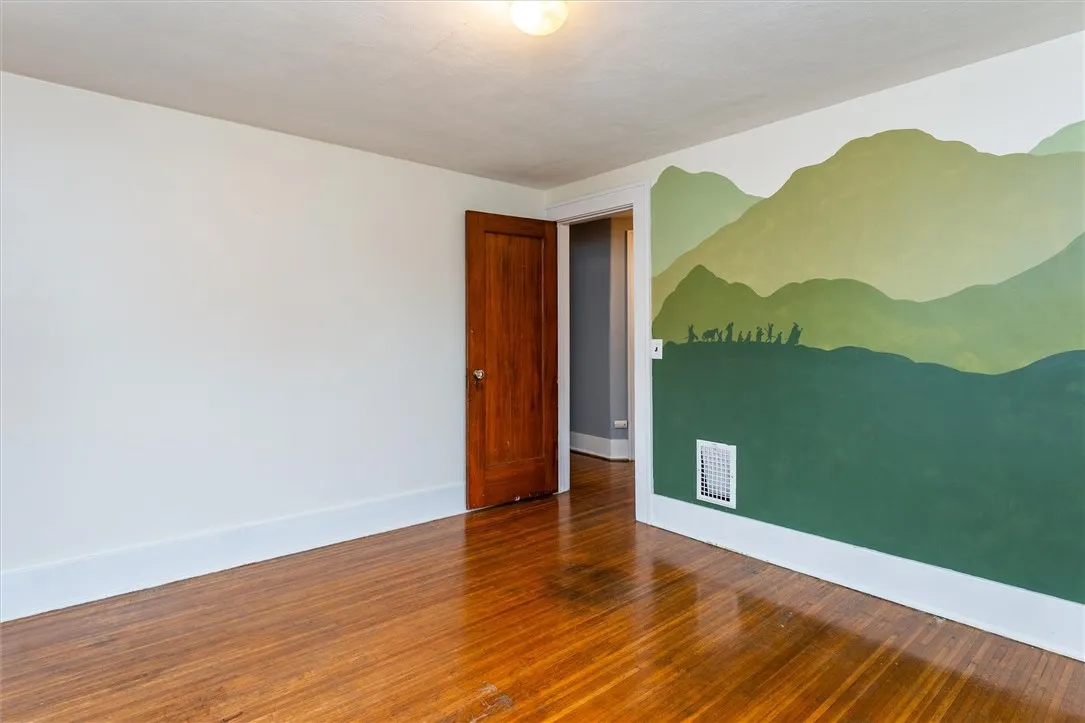 593 Laurelton Road, Irondequoit, New York 14609, Irondequoit, New York 14609, 3 Bedrooms Bedrooms, 8 Rooms Rooms,1 BathroomBathrooms,Residential,Closed,593 Laurelton Road, Irondequoit, New York 14609,0,R1632445