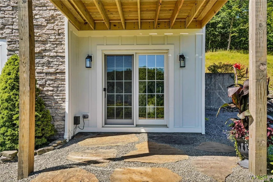 7341 Mountain Gate Road, Mansfield, New York 14731, Mansfield, New York 14731, 2 Bedrooms Bedrooms, 12 Rooms Rooms,2 BathroomsBathrooms,Residential,Closed,7341 Mountain Gate Road, Mansfield, New York 14731,0,B1630367