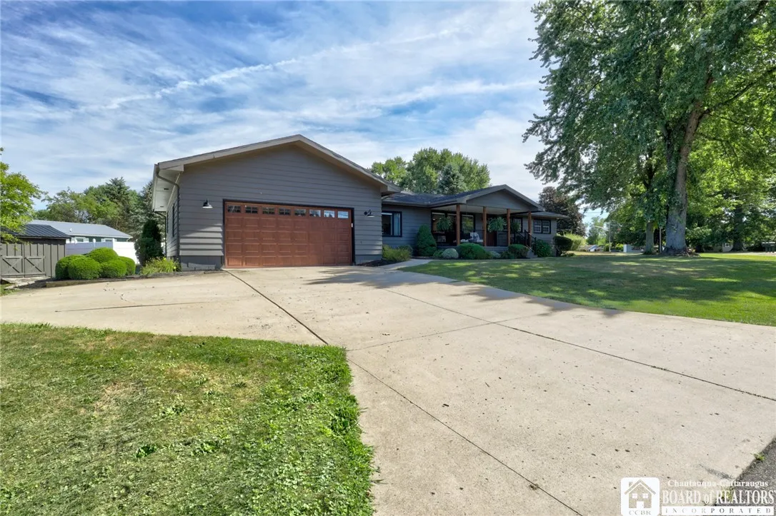 11 Valley View Drive, Carroll, New York 14738, Carroll, New York 14738, 4 Bedrooms Bedrooms, 8 Rooms Rooms,2 BathroomsBathrooms,Residential,Closed,11 Valley View Drive, Carroll, New York 14738,0,R1631814