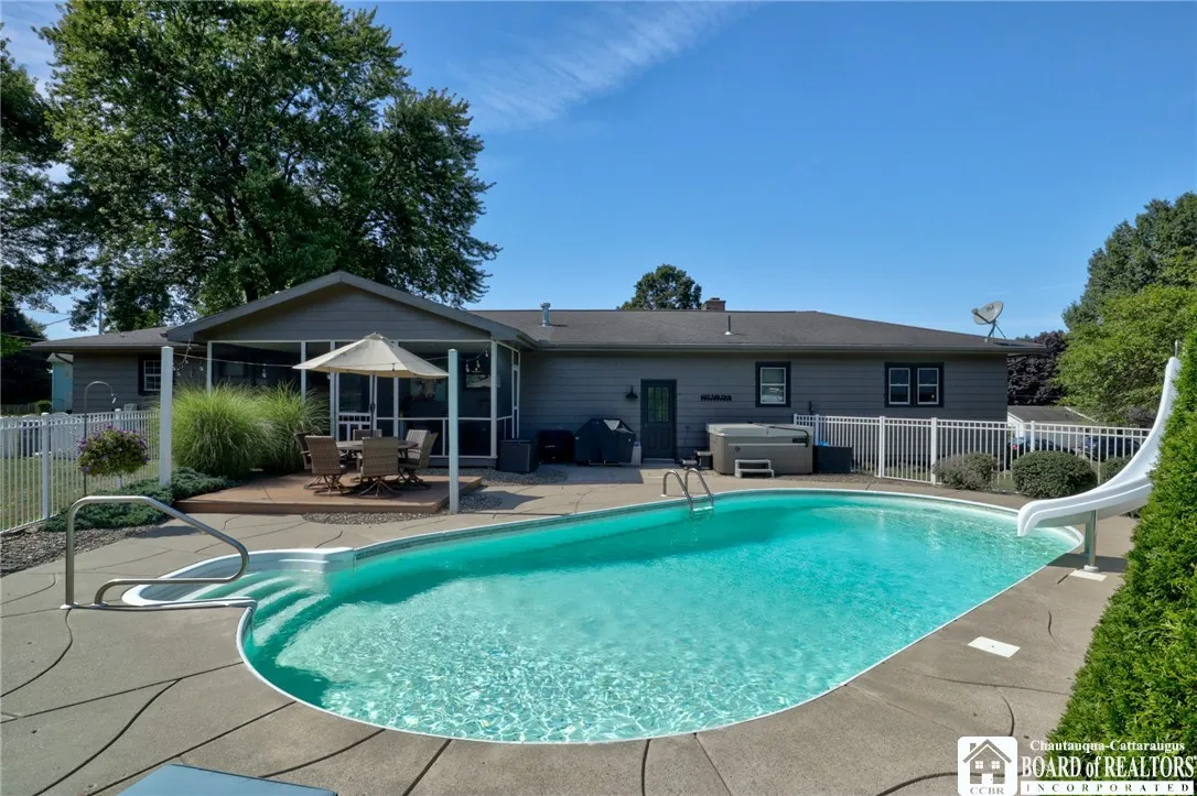 11 Valley View Drive, Carroll, New York 14738, Carroll, New York 14738, 4 Bedrooms Bedrooms, 8 Rooms Rooms,2 BathroomsBathrooms,Residential,Closed,11 Valley View Drive, Carroll, New York 14738,0,R1631814