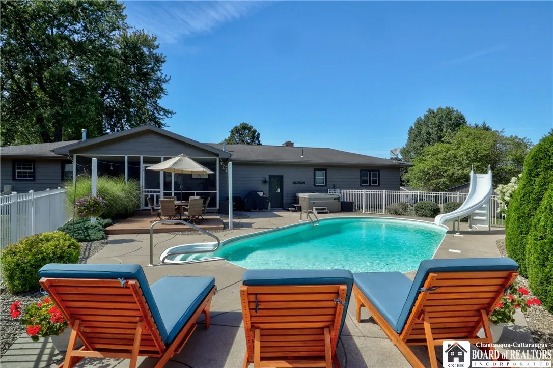 11 Valley View Drive, Carroll, New York 14738, Carroll, New York 14738, 4 Bedrooms Bedrooms, 8 Rooms Rooms,2 BathroomsBathrooms,Residential,Closed,11 Valley View Drive, Carroll, New York 14738,0,R1631814