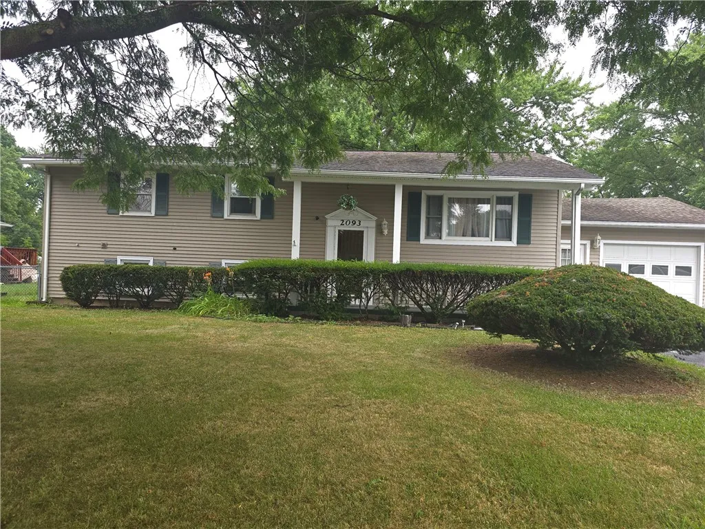 2093 Lehigh Station Road, Henrietta, New York 1453, Henrietta, New York 14534, 5 Bedrooms Bedrooms, 10 Rooms Rooms,2 BathroomsBathrooms,Residential Lease,Closed,2093 Lehigh Station Road, Henrietta, New York 1453,0,R1632438