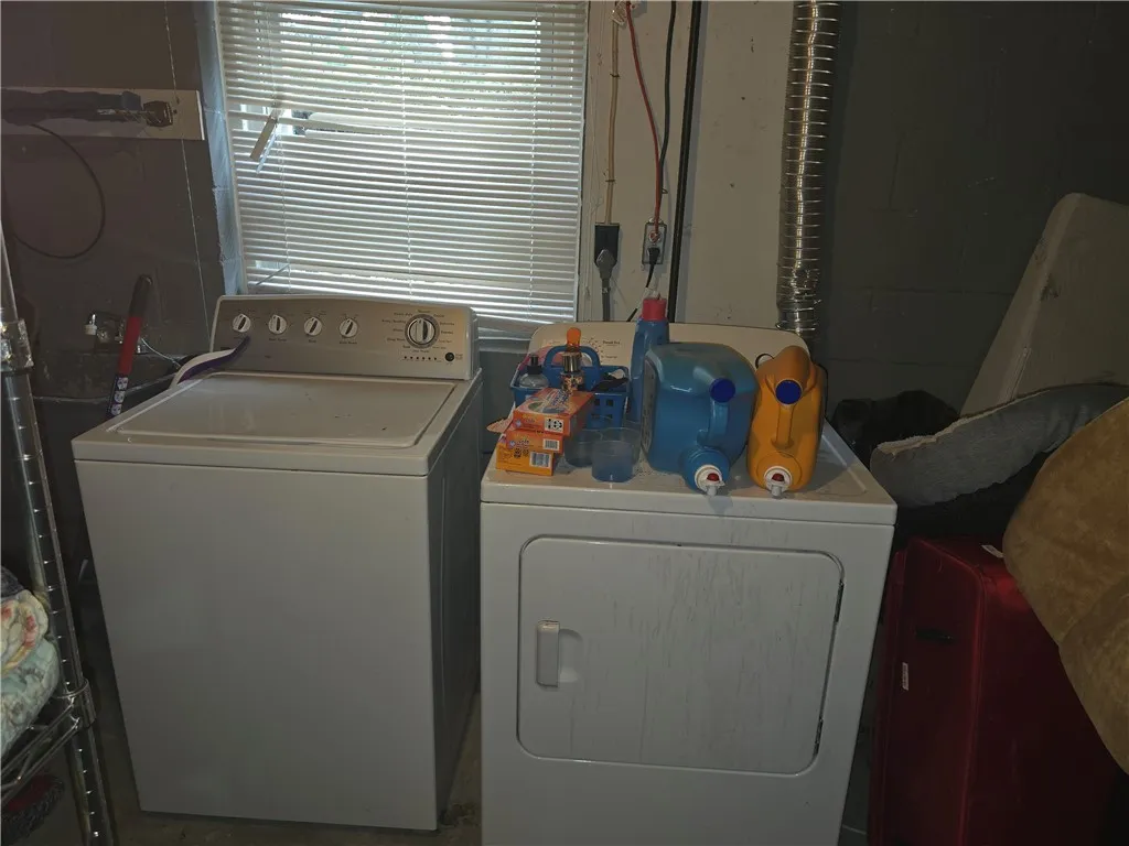 2093 Lehigh Station Road, Henrietta, New York 1453, Henrietta, New York 14534, 5 Bedrooms Bedrooms, 10 Rooms Rooms,2 BathroomsBathrooms,Residential Lease,Closed,2093 Lehigh Station Road, Henrietta, New York 1453,0,R1632438