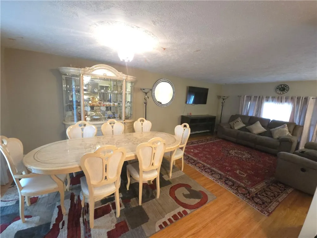 2093 Lehigh Station Road, Henrietta, New York 1453, Henrietta, New York 14534, 5 Bedrooms Bedrooms, 10 Rooms Rooms,2 BathroomsBathrooms,Residential Lease,Closed,2093 Lehigh Station Road, Henrietta, New York 1453,0,R1632438