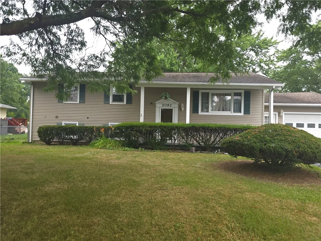 2093 Lehigh Station Road, Henrietta, New York 1453, Henrietta, New York 14534, 5 Bedrooms Bedrooms, 10 Rooms Rooms,2 BathroomsBathrooms,Residential Lease,Closed,2093 Lehigh Station Road, Henrietta, New York 1453,0,R1632438