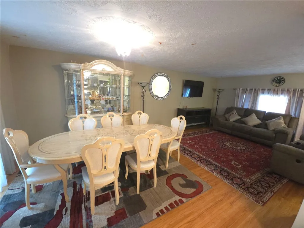 2093 Lehigh Station Road, Henrietta, New York 1453, Henrietta, New York 14534, 5 Bedrooms Bedrooms, 10 Rooms Rooms,2 BathroomsBathrooms,Residential Lease,Closed,2093 Lehigh Station Road, Henrietta, New York 1453,0,R1632438