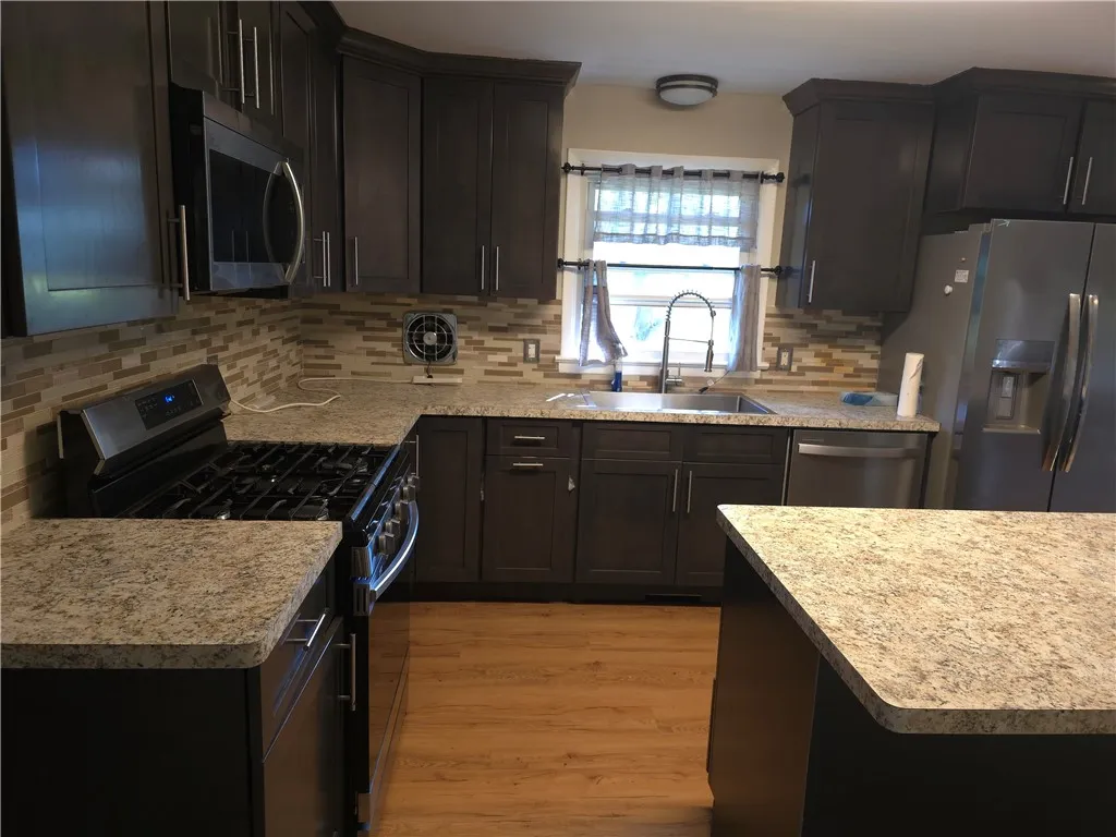 2093 Lehigh Station Road, Henrietta, New York 1453, Henrietta, New York 14534, 5 Bedrooms Bedrooms, 10 Rooms Rooms,2 BathroomsBathrooms,Residential Lease,Closed,2093 Lehigh Station Road, Henrietta, New York 1453,0,R1632438
