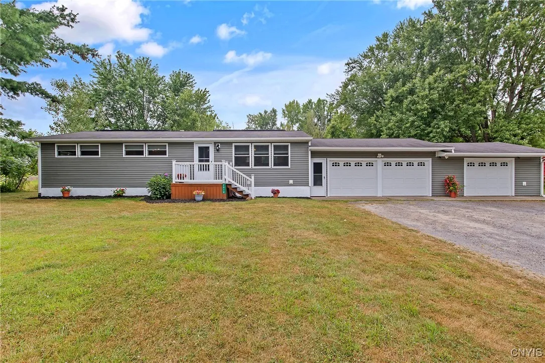 2018 Church Road, Lysander, New York 13027, Lysander, New York 13027, 3 Bedrooms Bedrooms, 6 Rooms Rooms,1 BathroomBathrooms,Residential,Closed,2018 Church Road, Lysander, New York 13027,0,S1629855