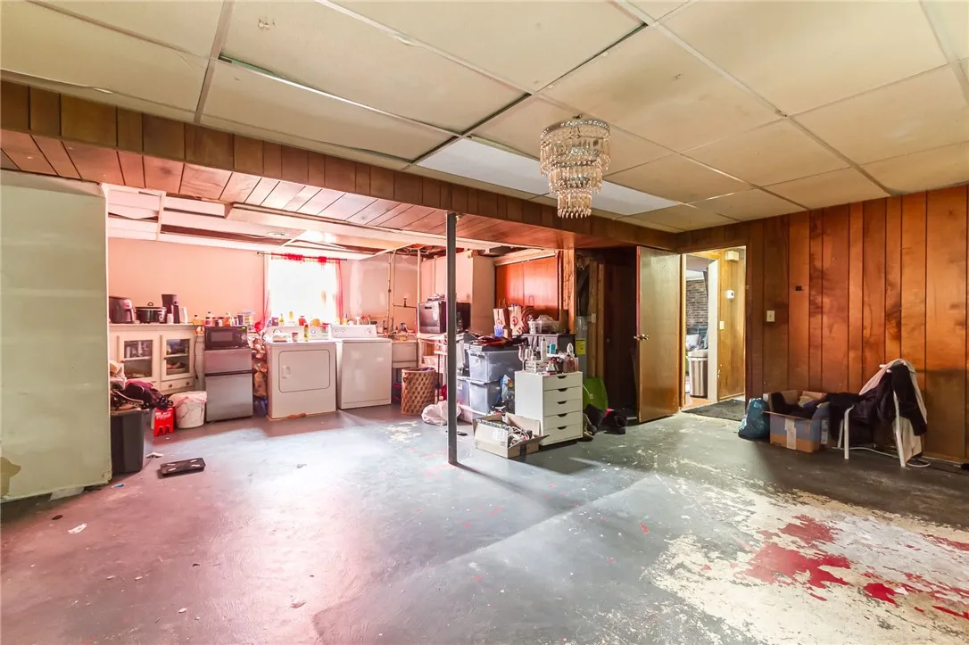 106 Cobleskill Drive, Greece, New York 14626, Greece, New York 14626, 4 Bedrooms Bedrooms, 6 Rooms Rooms,1 BathroomBathrooms,Residential,For Sale,106 Cobleskill Drive, Greece, New York 14626,0,R1631854