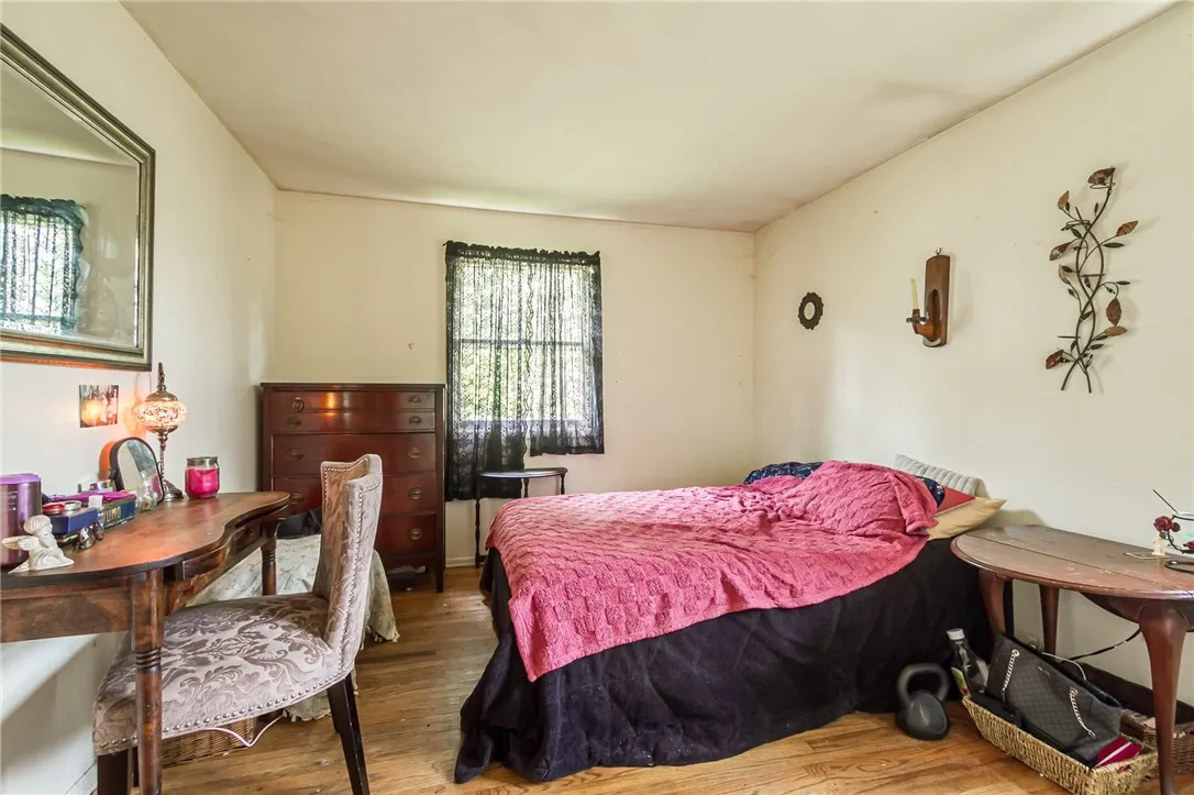 106 Cobleskill Drive, Greece, New York 14626, Greece, New York 14626, 4 Bedrooms Bedrooms, 6 Rooms Rooms,1 BathroomBathrooms,Residential,For Sale,106 Cobleskill Drive, Greece, New York 14626,0,R1631854