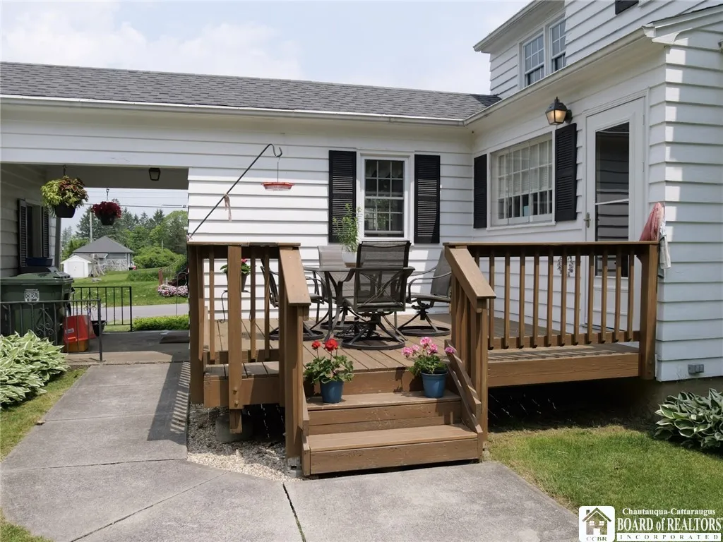 Deck