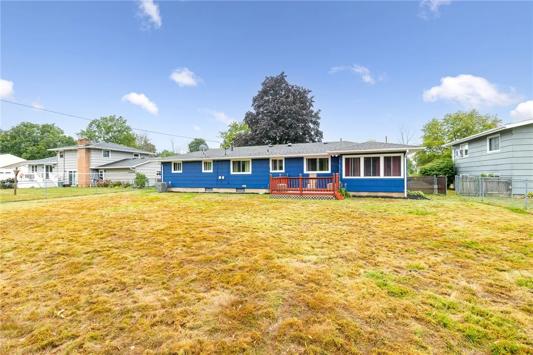 74 Rhea Crescent, Greece, New York 14615, Greece, New York 14615, 3 Bedrooms Bedrooms, 6 Rooms Rooms,1 BathroomBathrooms,Residential,Closed,74 Rhea Crescent, Greece, New York 14615,0,R1631266