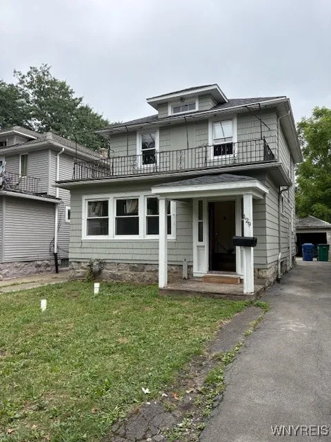 129 West Northrup Place North N, Buffalo, New York, Buffalo, New York 14214, 5 Bedrooms Bedrooms, 8 Rooms Rooms,2 BathroomsBathrooms,Residential,For Sale,129 West Northrup Place North N, Buffalo, New York,B1632152