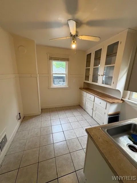 129 West Northrup Place North N, Buffalo, New York, Buffalo, New York 14214, 5 Bedrooms Bedrooms, 8 Rooms Rooms,2 BathroomsBathrooms,Residential,For Sale,129 West Northrup Place North N, Buffalo, New York,B1632152